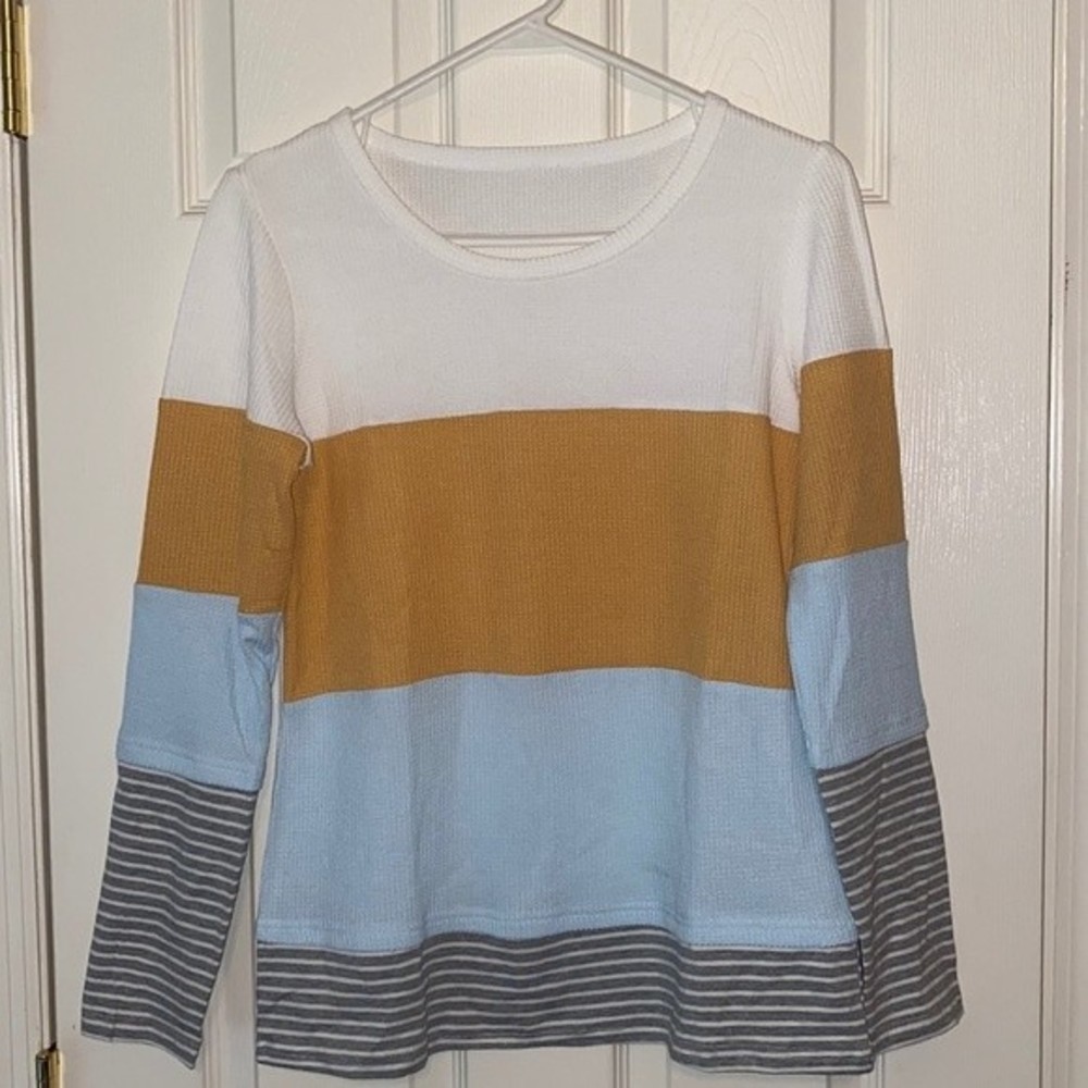 Color block waffle weave top